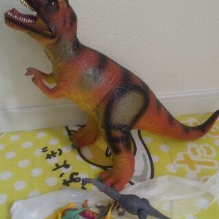 『取引中』でかい恐竜&ミニ恐竜