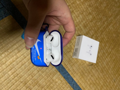 その他 AirPods pro 10830円