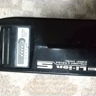 YAMAHAの電動アシスト自転車用バッテリー2点（新品8.9Ahと4.0Ah 