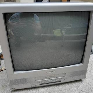 テレビデオ シャープ 21型 2004年製