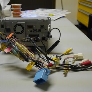 AVIC-HRZ099 フルセグ HDD楽ナビ 本体のみ カロッツェリア pioneer