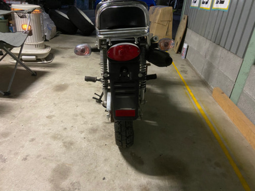 程度良いです。中華ダックス125cc走行距離288キロ!タイヤもまだヒゲが残っ