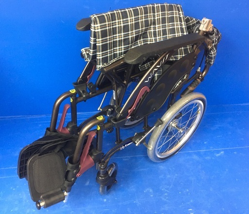 介助式車いす 多機能型 WAP22-42S ノーパンクタイヤ 車イス 車椅子