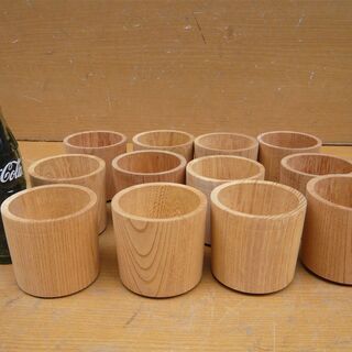 木工品・１２個　カップ・ケヤキ材　未塗装・未使用品