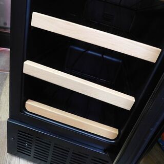 良品 三ツ星貿易 エクセレンス ワインセラー 18本収納 MB-660C 2015年 