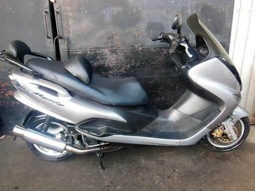 YAMAHA マジェスティ125 希少カラー 社外マフラーキャリア付き セル始動 軽整備済 すぐ乗り出せます。マジェスティー YAMAHA マジェスティ125 希少カラー 社外マフラーキャリア付き セル