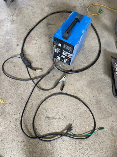 商談中　100vアーク溶接機と100v半自動溶接機