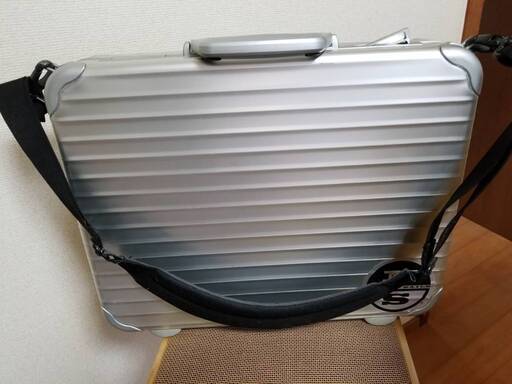 RIMOWA リモワ アタッシュケース トパーズ 2～3度使用