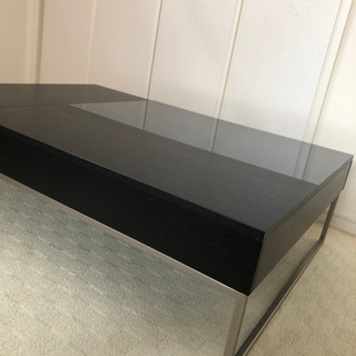 ボーコンセプト　リビングテーブル