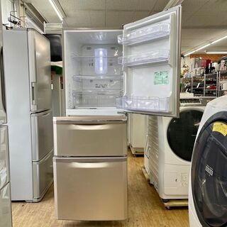 美品【 MITSUBISHI 】三菱  335L 3ドア 冷蔵庫 ちょっと低めで使いやすいｺﾝﾊﾟｸﾄ薄型ﾀｲﾌﾟ 自動製氷機 シャンパンピンク MR-C34Y MITSUBISHI 335L 3ドア冷凍・冷蔵庫 クリスタルドアタイプ 335L