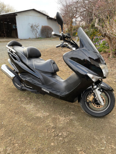 マジェスティ125 FI 外装新品交換済み