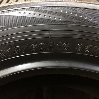 新品 YOKOHAMA BluEarth RV-02 215/60R16 16インチ 夏タイヤ 4本 マークXジオ オデッセイ エスティマ ヴェゼル等　(VTM401) クレジットカード QR決済可能