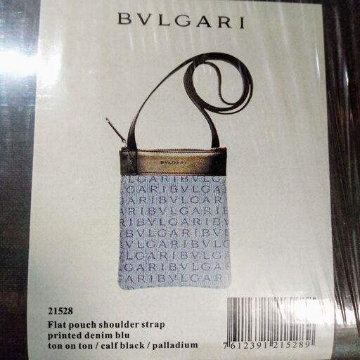 BVLGARI21528 デニムポシェット　未使用未開封