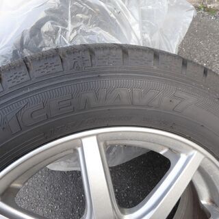 15インチアルミホイールとスタッドレスタイヤの中古品4本セット