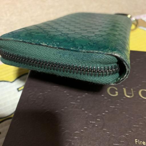 GUCCI 長財布 ラウンドファスナー キーホルダー付き | gellertamayolaw.com