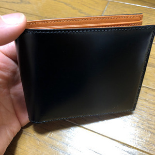 <超良品>外ブラック、中ブラウンのほぼ新品財布！<プレリー><日本製>