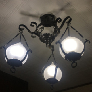 オーデリック製シャンデリア