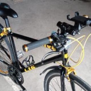 クロスバイク 700C シマノ製7段変速 サムシフター 前輪クイック