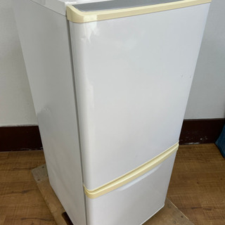 パナソニック ボトムフリーザー型冷凍冷蔵庫NR-B143W-W2...