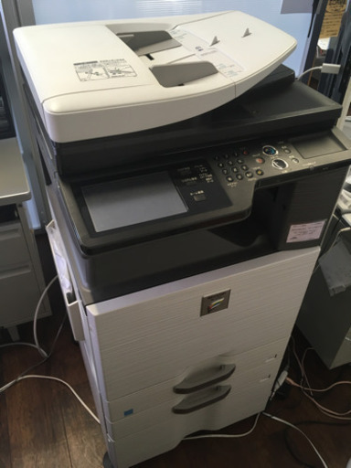 シャープ　複合機　カラー