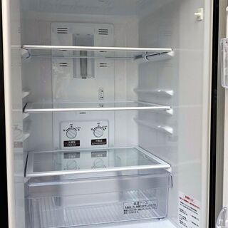 ③【6ヶ月保証付・税込み】19年製 美品 三菱 146L 2ドア冷蔵庫 MR-P15D【PayPay使えます】