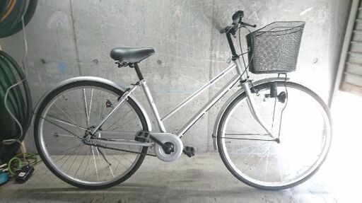 自転車中古 SEAWING カゴ付き 鍵新品 タイヤ26インチ カラーシルバー