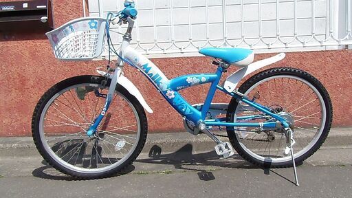 小学生の高学年生くらいまでの子供用自転車です。 (仙台のたっくん