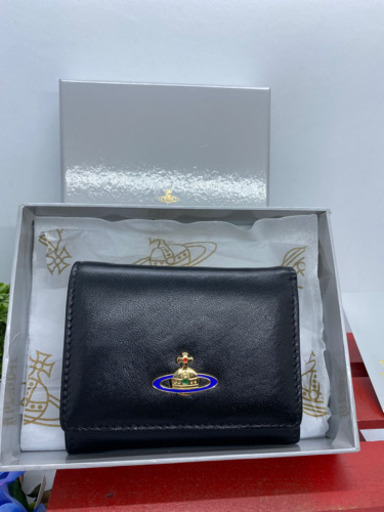 ❣️ヴィヴィアン　がま口折り財布