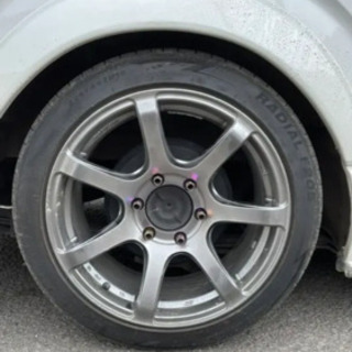 ハイエース　BACK9 18インチ　225/45/18 ４本セット　8J +33