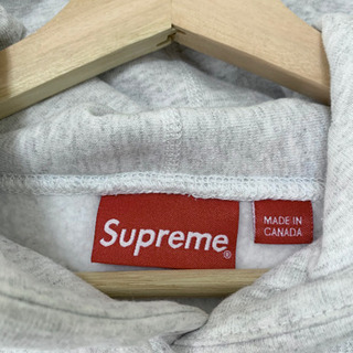 supreme 人気 パーカー