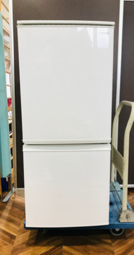 ★中古品美品　SHARP.ノンフロン冷凍冷蔵庫