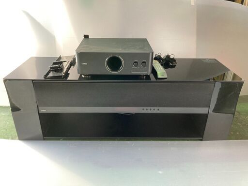 ヤマハ サウンドプロジェクター サブウーハー セット　YSP-4100 YST-FSW150 中古YAMAHA 専用AVラック DLC-GL1360