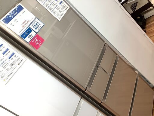 【店頭販売のみ】 HITACHIの5ドア冷蔵庫『R-S4000H』入荷しました！！