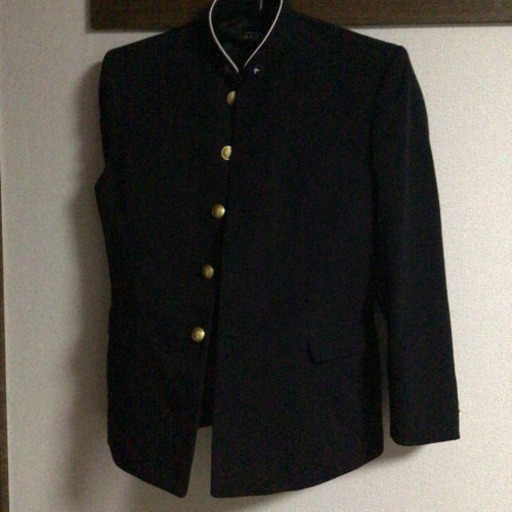 男制服