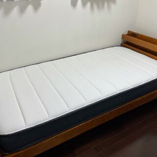 ニトリ　頑丈すのこベッド＋マットレス　定価約60000円