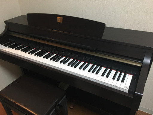ヤマハ電子ピアノ　CLP330