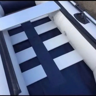 スラットフロア　ゴムボート　二人乗り用　ロッドホルダー付き　モーターマウント付