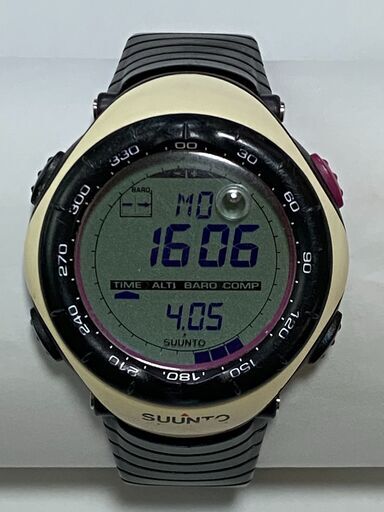 【値下げしました】SUUNTO VECTOR NORTHERN WHITE スント ベクター ノーザンホワイト  お譲りします