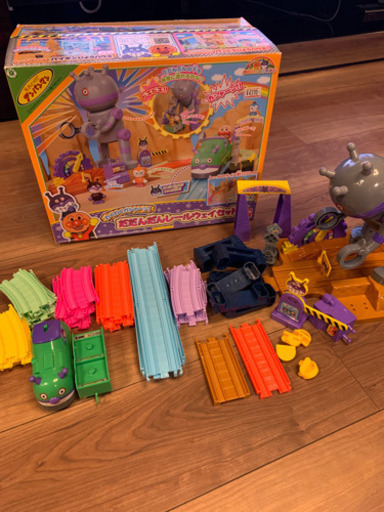 アンパンマンおもちゃだだんだんレールウェイセット コラテンテン 長町のおもちゃ レールトイ の中古あげます 譲ります ジモティーで不用品の処分