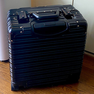 【ネット決済・配送可】スーツケース 超軽量 ssサイズ 機内持ち...