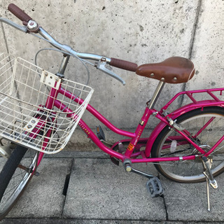 20インチ　ジュニア自転車　後輪パンク