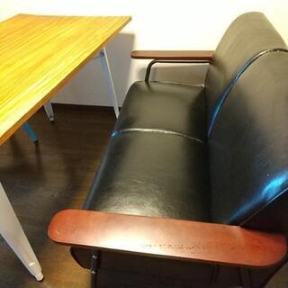 とーっても美品。個性派ダイニングセット