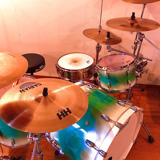 【Pearl ドラムセット】スタンド、ケース付き