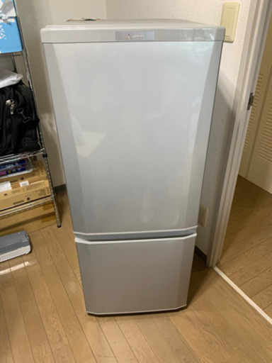 【公式】 美品　三菱冷蔵庫146L  2016年製　窓用エアコンとの交換も可能です。 MR-P15A-S 冷蔵庫