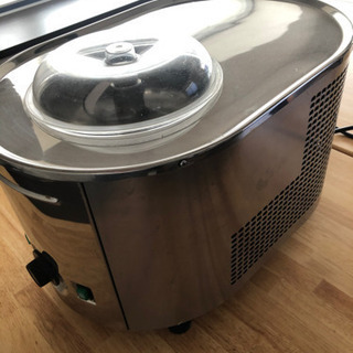ジェラート、アイスクリームマシーン　MADE IN ITALY