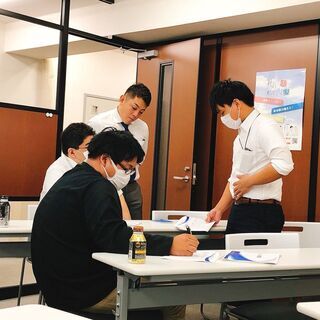 【芸人を続けようか迷っている方の為の会社!】の画像