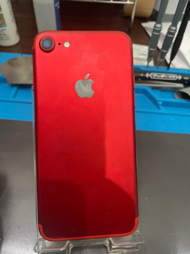 【売却済み】iPhone7 128GB (PRODUCT)RED SIMフリー端末