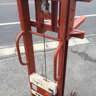 中古 ハンドリフト 幅65 奥行107 高さ188.5 （cm） 手動式 手巻き式