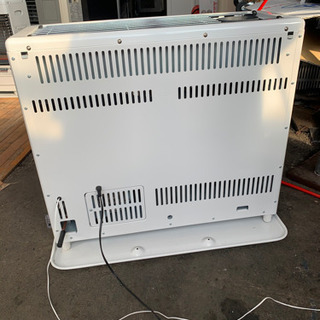 P3014 4月〜9月まで割引中！　動作良好♪ トヨトミ　2020年製　HR-650K 煙突式石油ストーブ　木造17畳 コンクリート28畳 プラクラ東区本町店　札幌