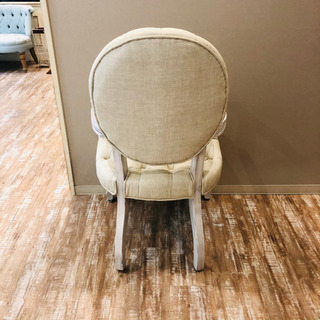 ネイルテーブルと椅子